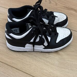Nike Kids Black and White Sneakers